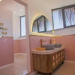 Hotel Glenn & Ayvacik (Canakkale)