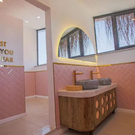 Hotel Glenn & Ayvacik (Canakkale)