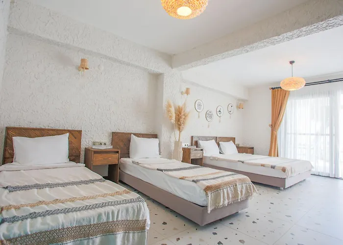 Ξενοδοχείο Glenn & *