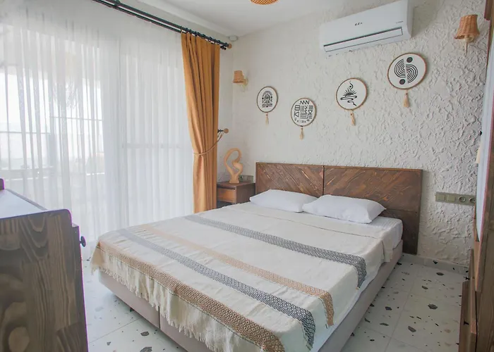 Glenn & Ayvacik (Canakkale)