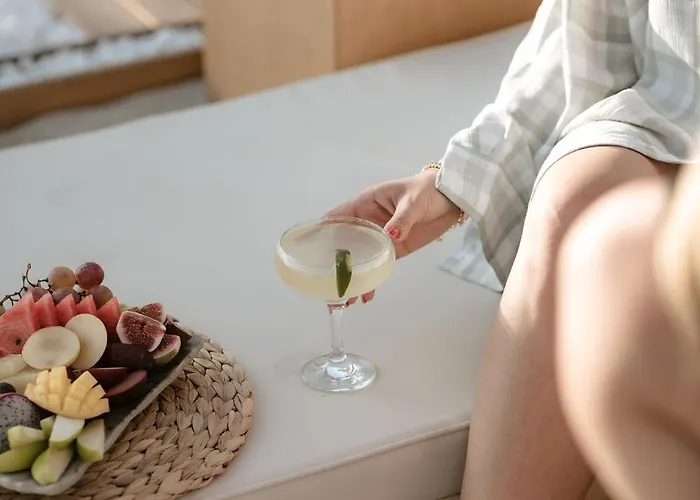 Glenn & Ξενοδοχείο *