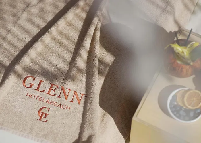 Glenn & Ξενοδοχείο *