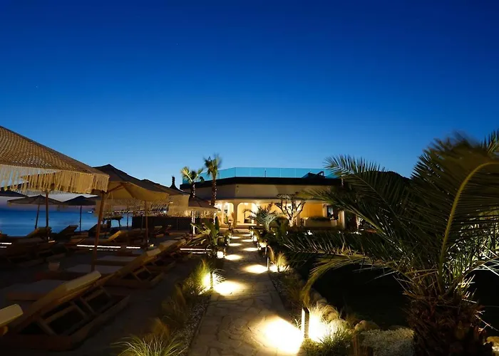 Glenn & Ξενοδοχείο