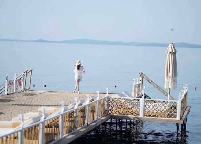 Glenn & Ξενοδοχείο